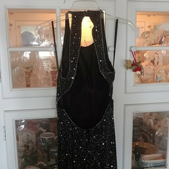 Evening dress - Picture 4 of 6